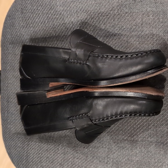 Allen Edmonds Cavanaugh Loafers Size 9.5 D Medium Black main image 9